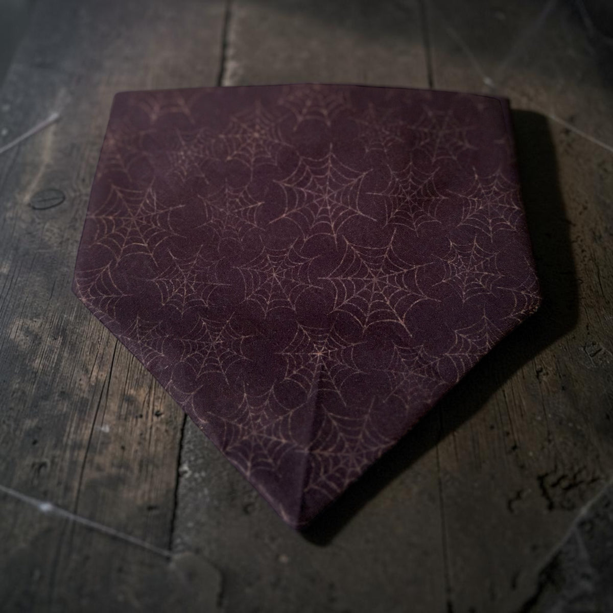 Web Scrunchie Bandana