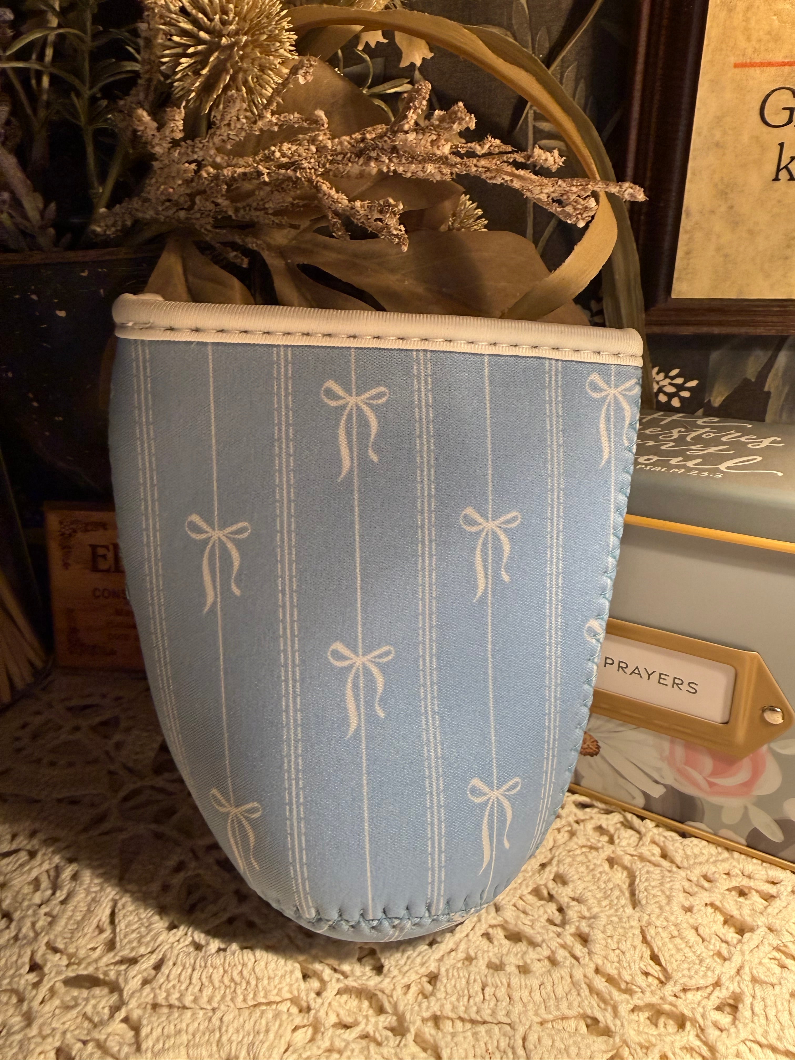 Vintage Blue Bow Medium Cup Coozie