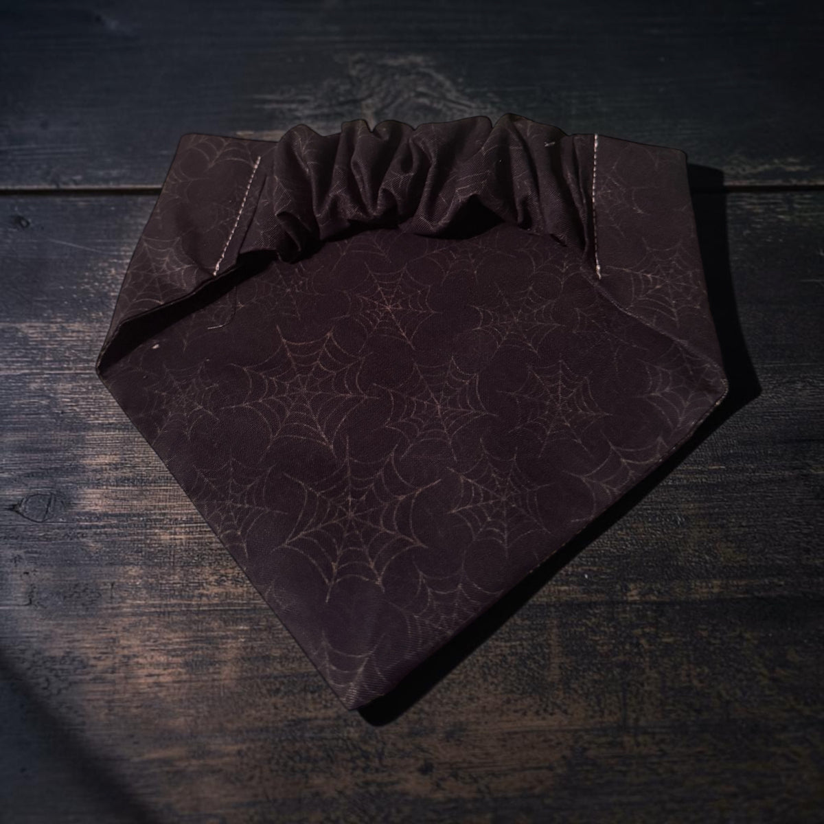 Web Scrunchie Bandana