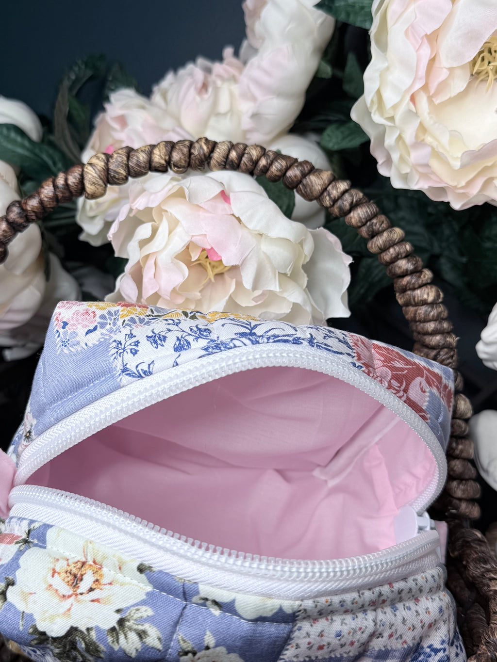 Quilted Picnic Medium Makeup Bag