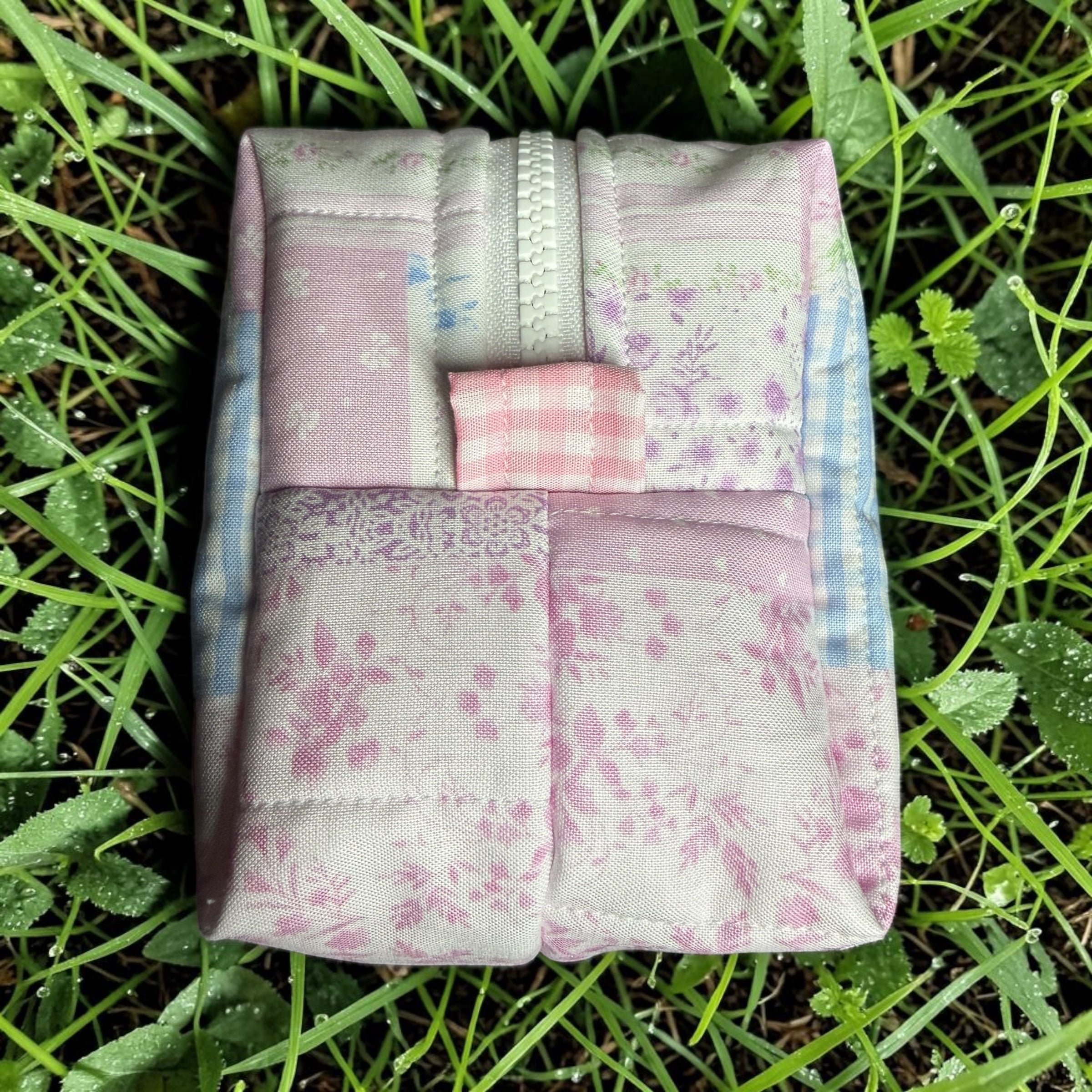 Quilted Dream Medium Makeup Bag