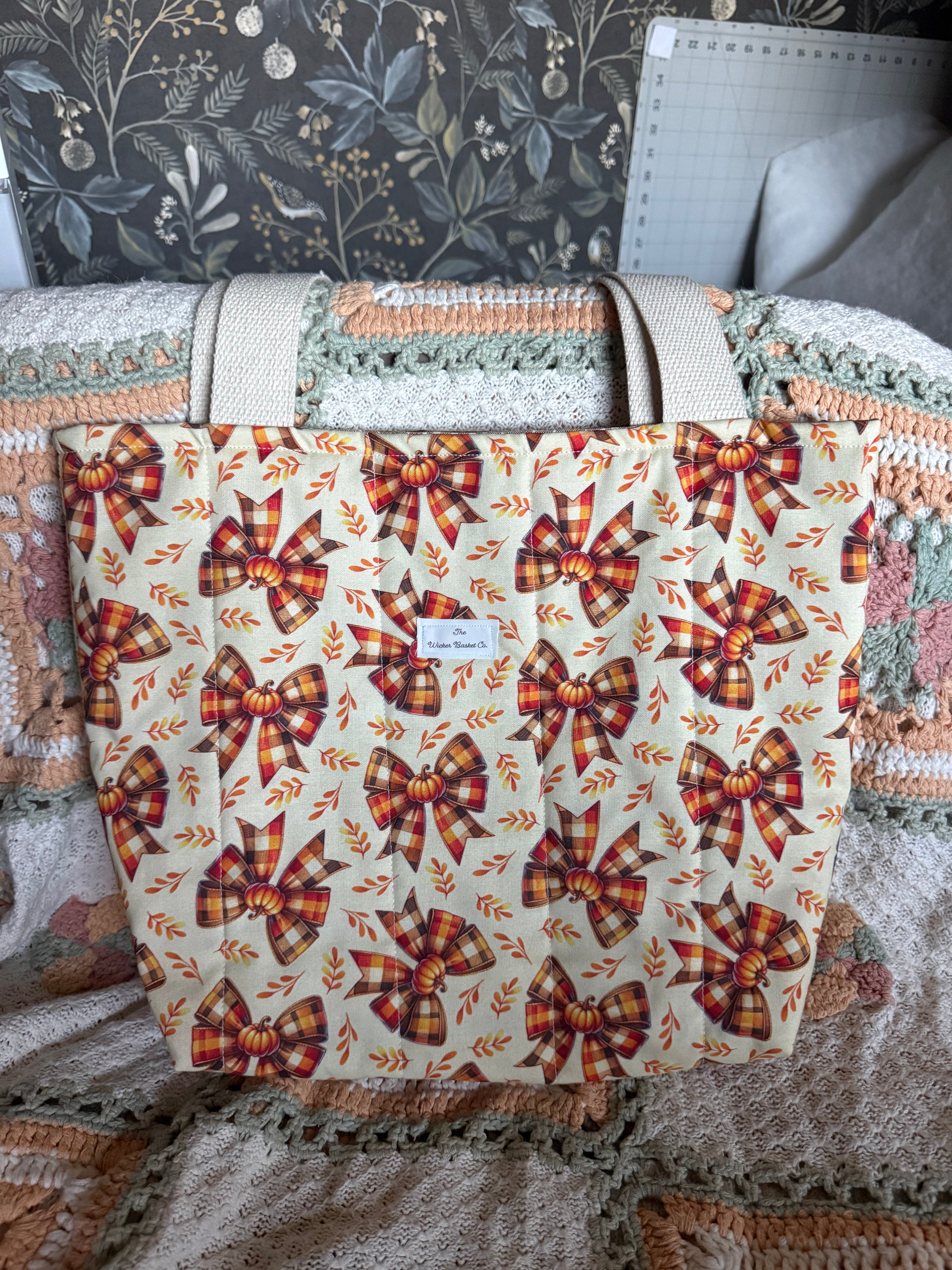 Pumpkin Bow Tote Brown Liner
