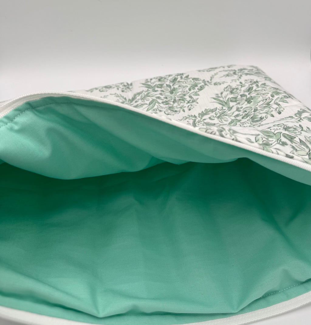 Sage Garden  Laptop Sleeve