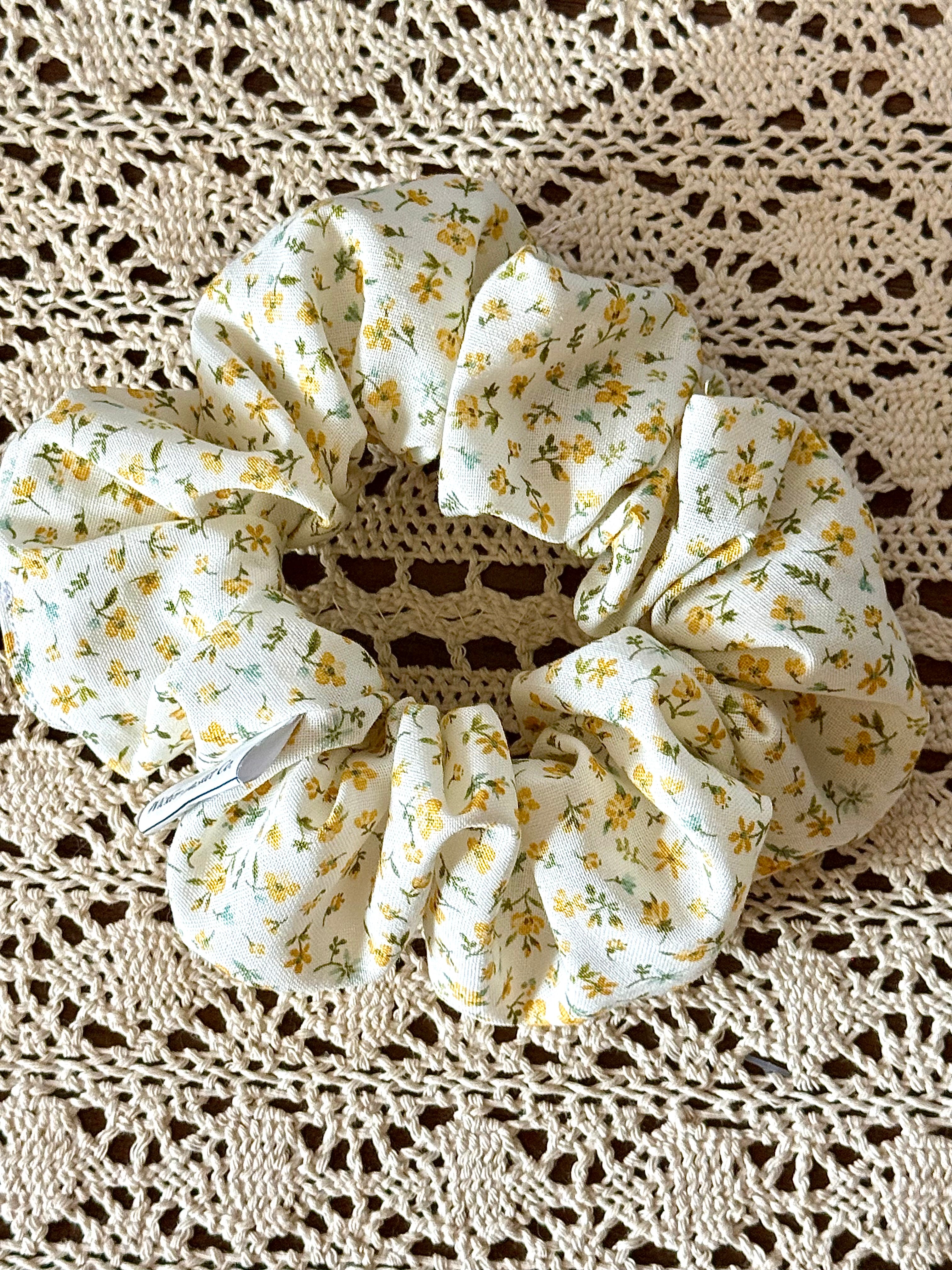 Lemon Grass Hair Scrunchie