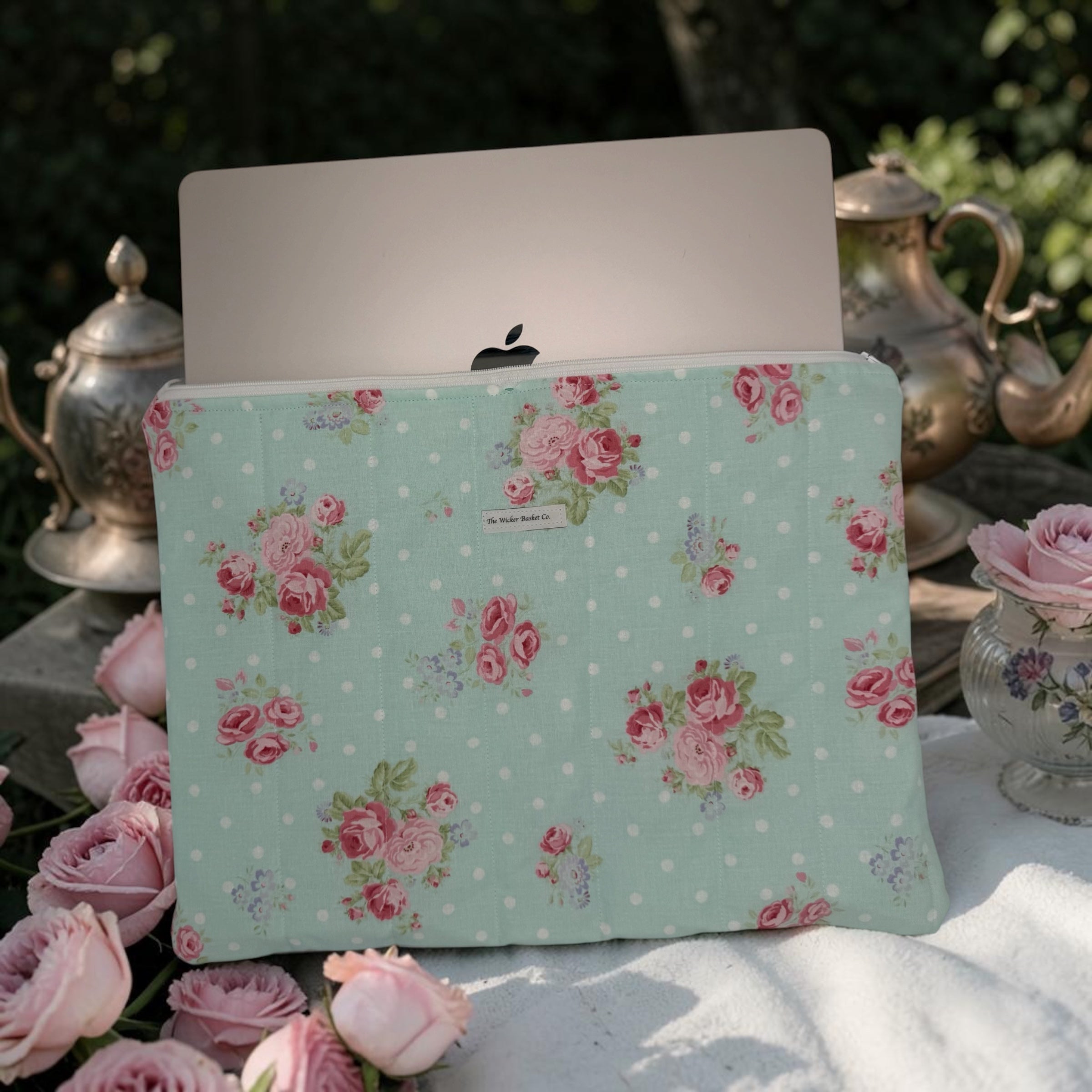 Tea Rose Laptop Sleeve