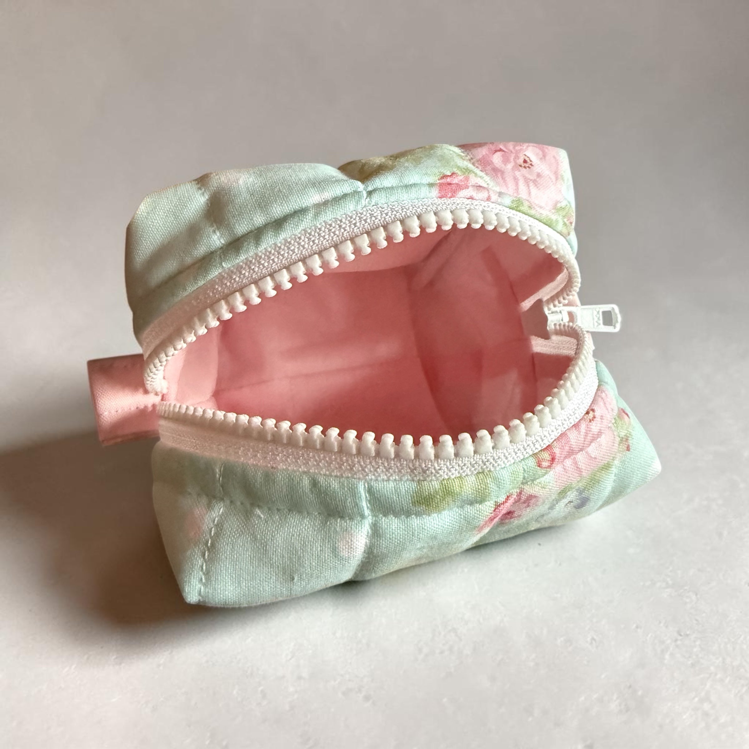 Tea Rose Small Makeup Bag